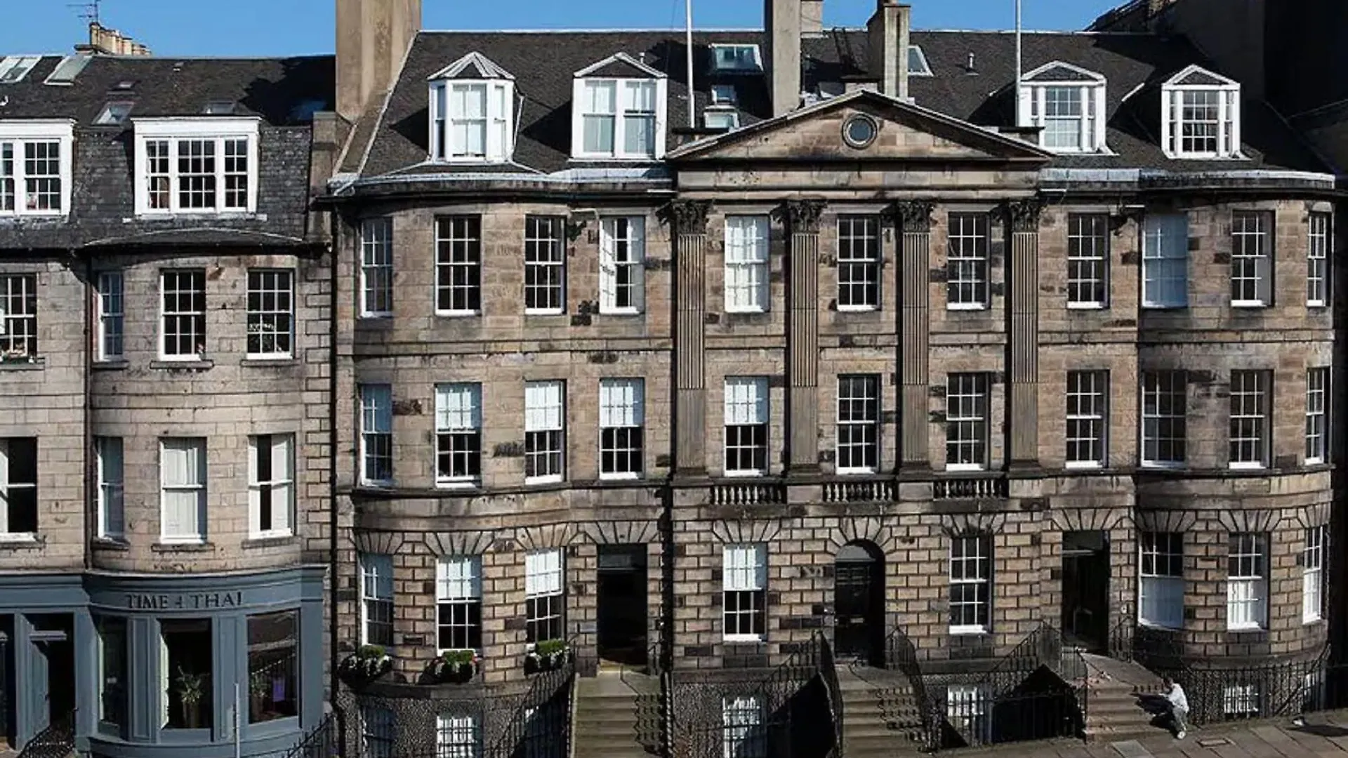 Edinburgh Townhouse Hotel 3*,